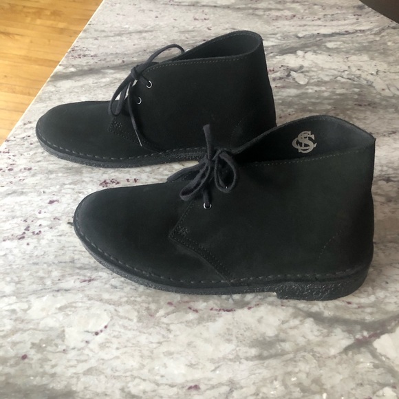 Clarks Desert Boot in Black Suede - Picture 3 of 4